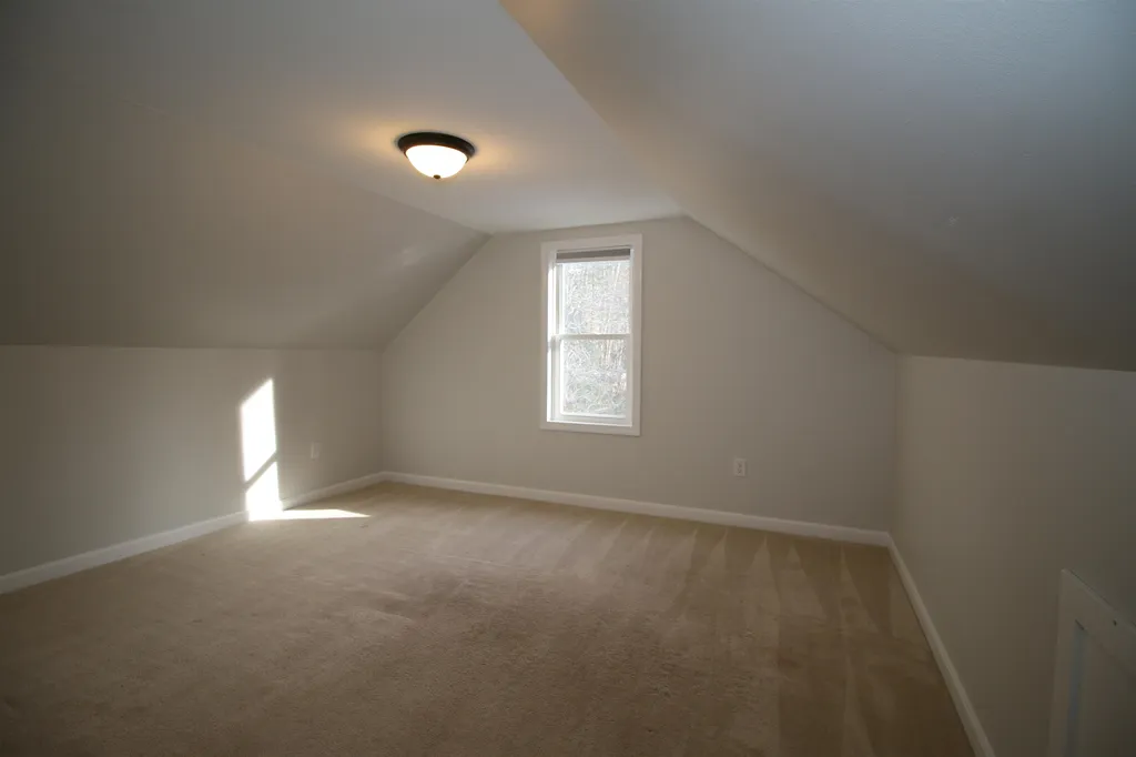 12 Whitney Lane Rindge NH 03461