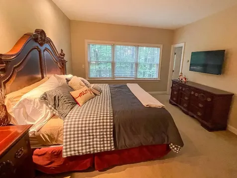 37 Titcomb Lane Ludlow VT 05149