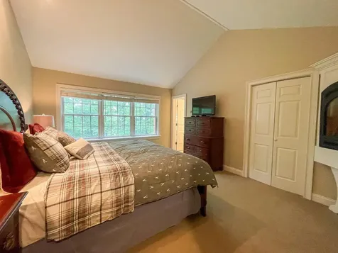 37 Titcomb Lane Ludlow VT 05149