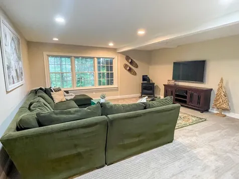 37 Titcomb Lane Ludlow VT 05149