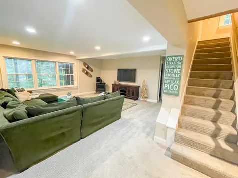 37 Titcomb Lane Ludlow VT 05149