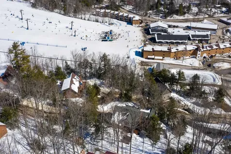 37 Titcomb Lane Ludlow VT 05149