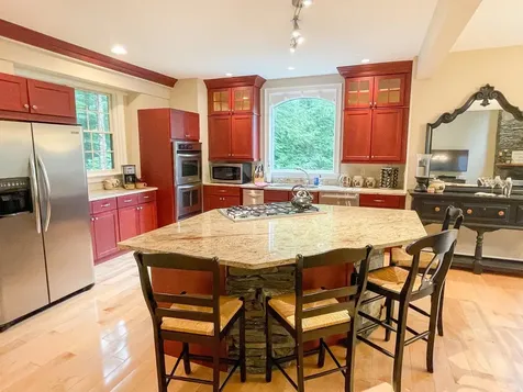 37 Titcomb Lane Ludlow VT 05149