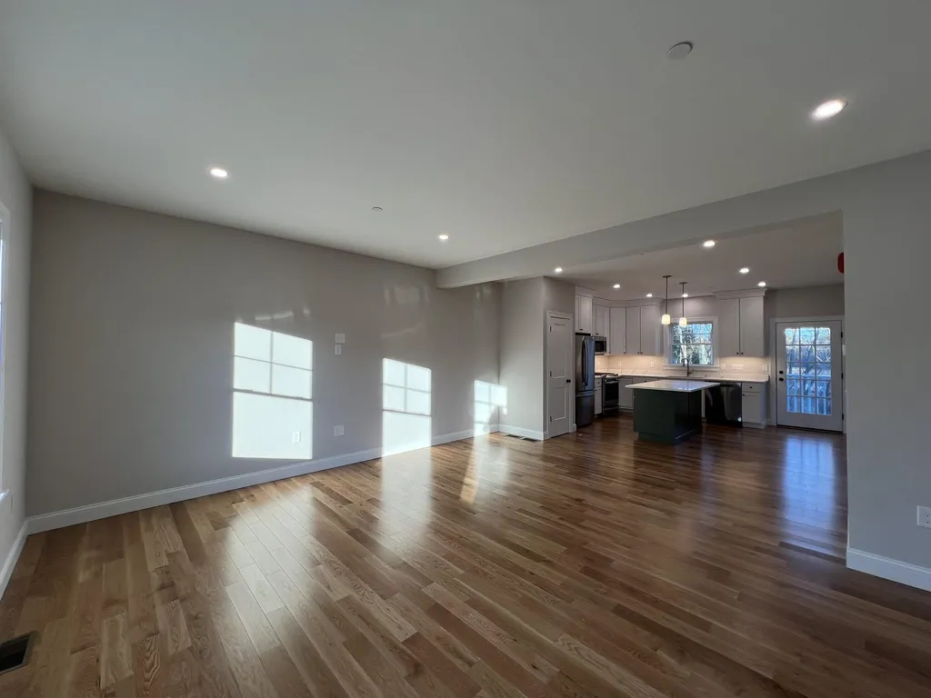 14 Juniper Lane Portsmouth NH 03801