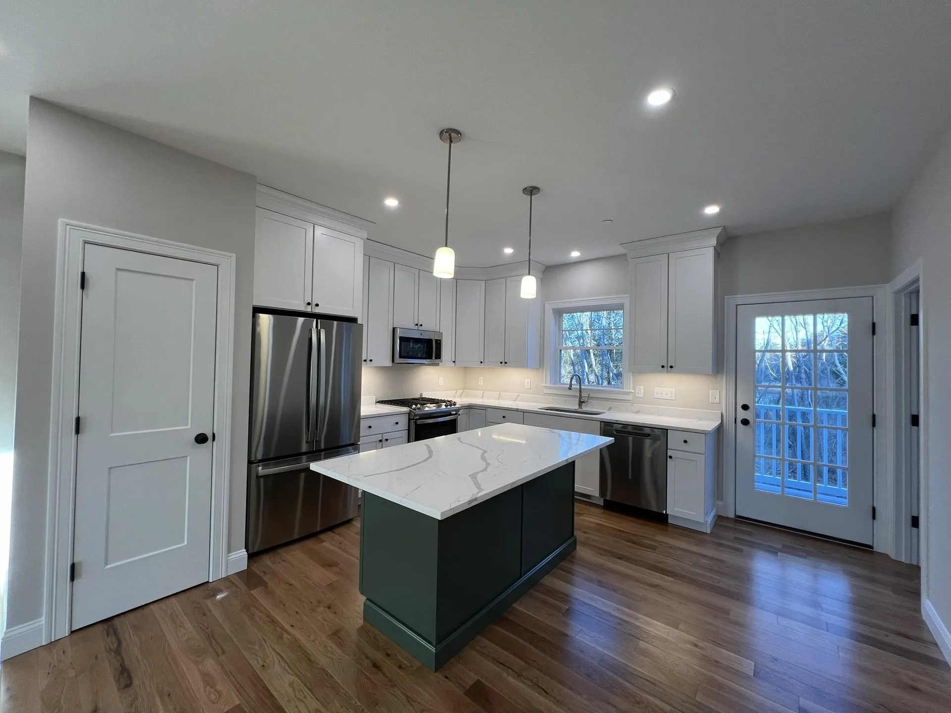 14 Juniper Lane Portsmouth NH 03801