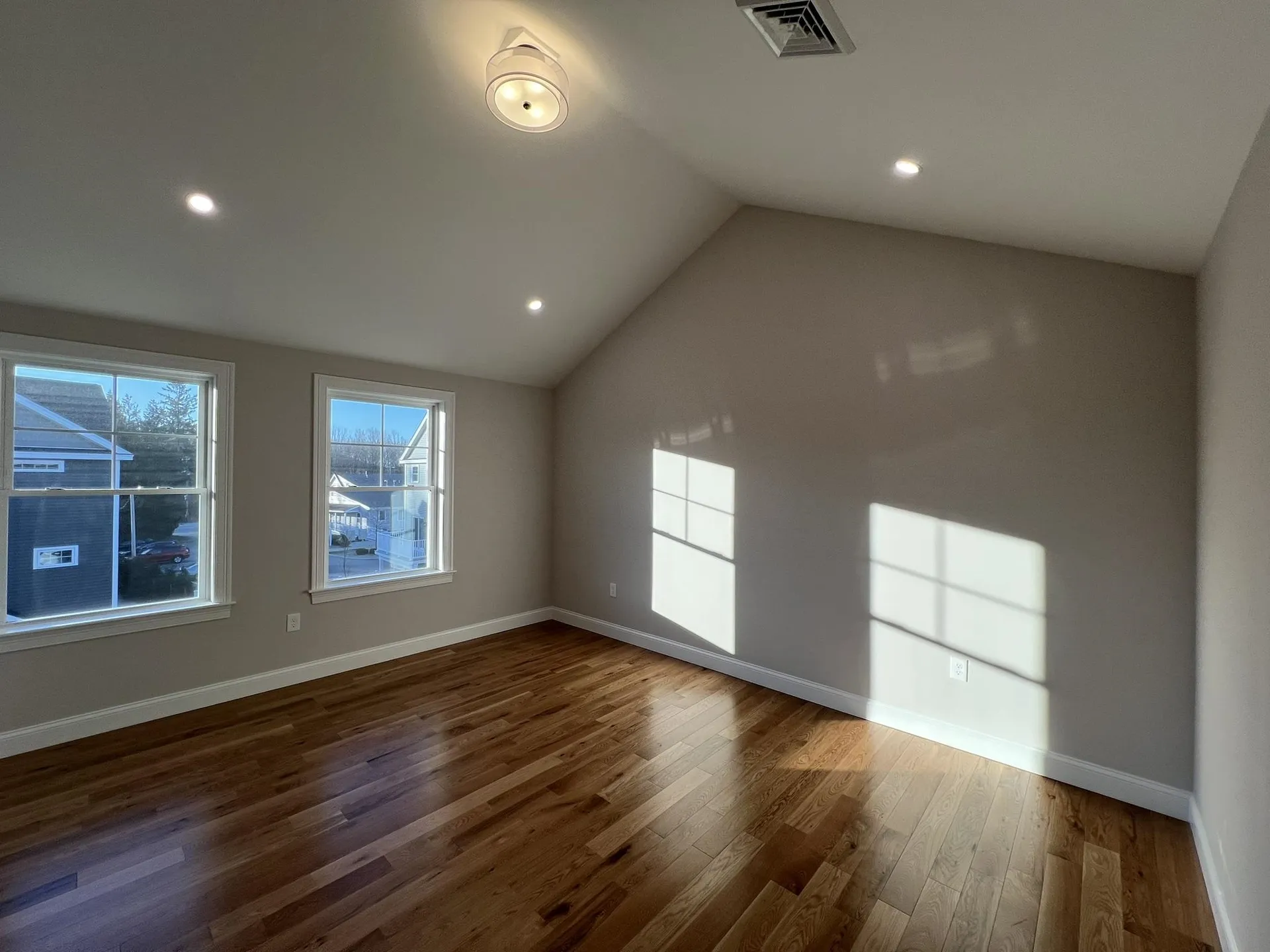 14 Juniper Lane Portsmouth NH 03801