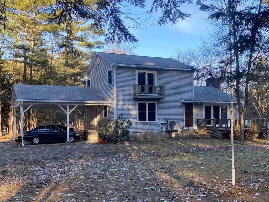 198 Farley Road Hollis NH 03049