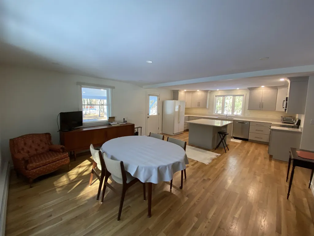 198 Farley Road Hollis NH 03049