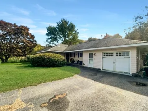 3 Grand View Terrace Kingston NH 03848