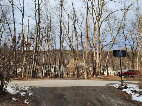 16 Snow Avenue Hinsdale NH 03451