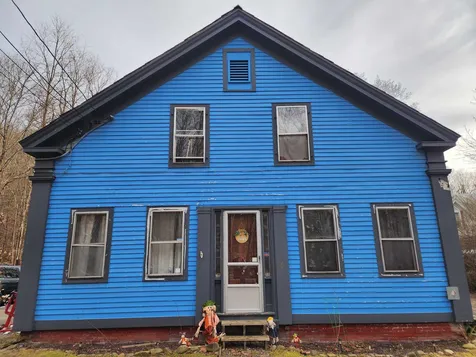 16 Snow Avenue Hinsdale NH 03451