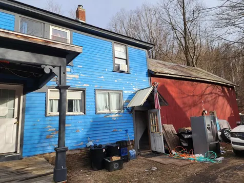 16 Snow Avenue Hinsdale NH 03451