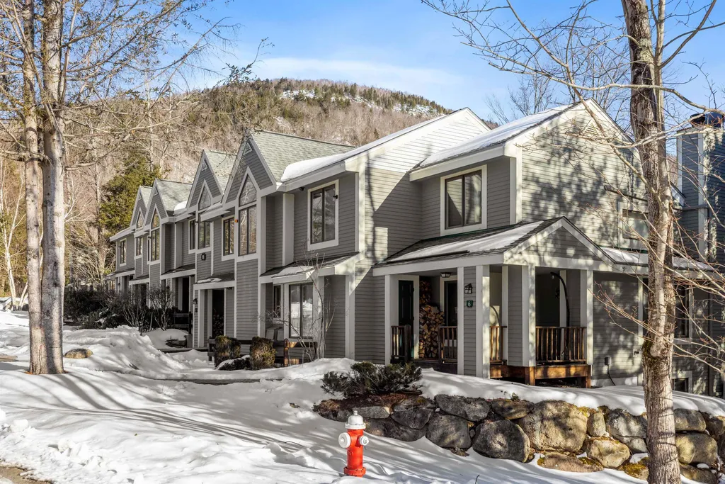 18 Woodsview Lane Lincoln NH 03251