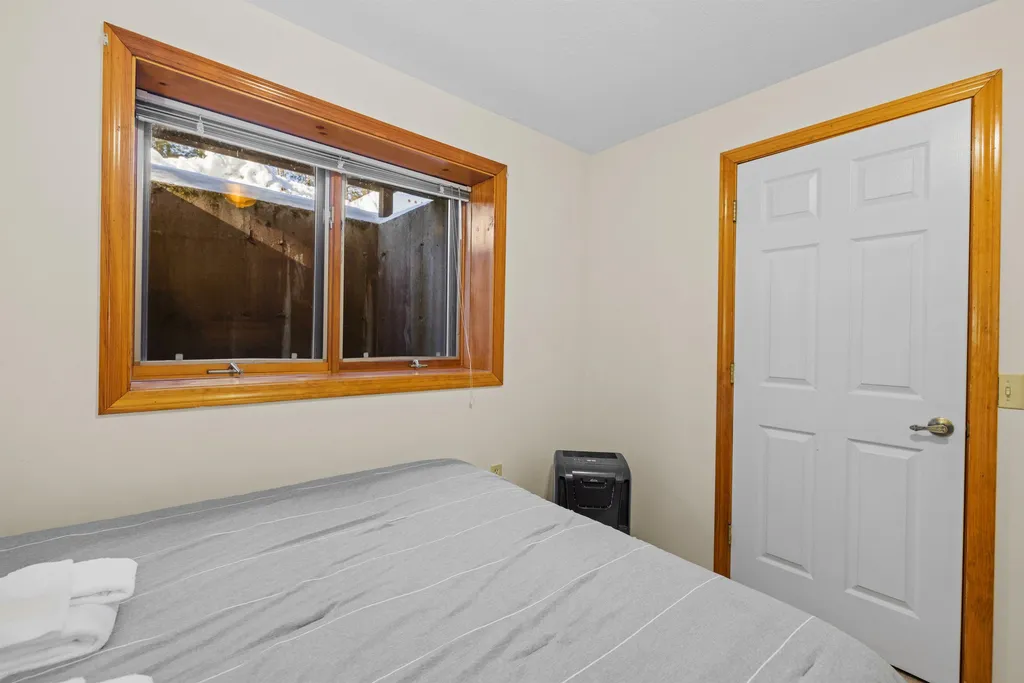 18 Woodsview Lane Lincoln NH 03251