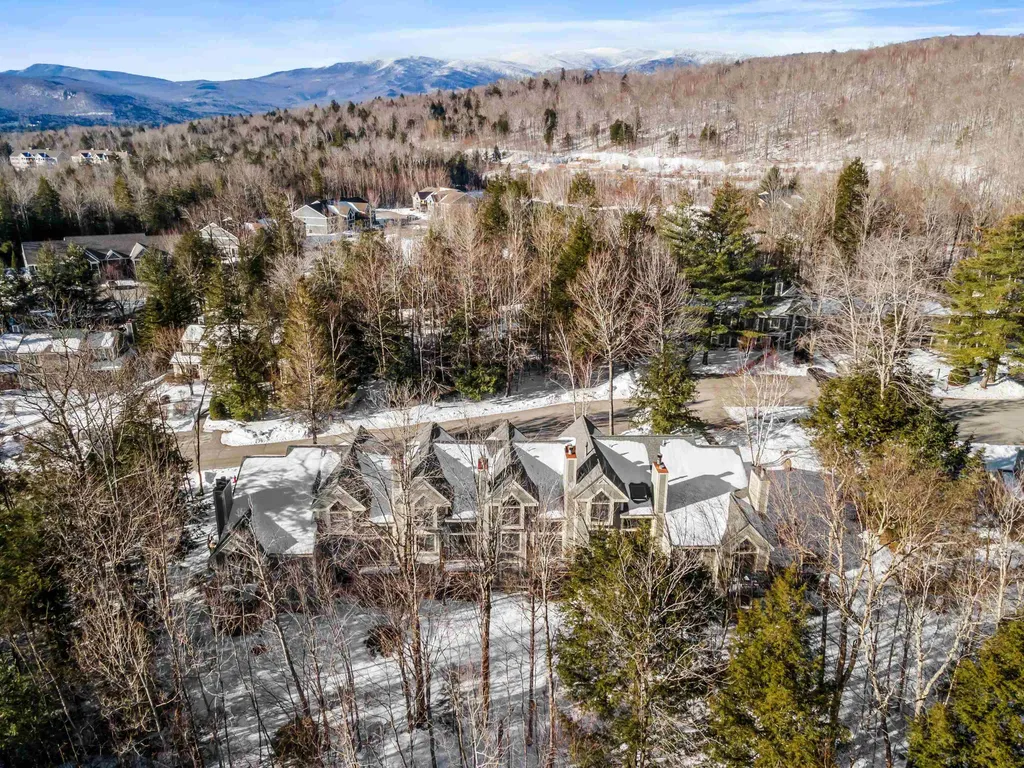 18 Woodsview Lane Lincoln NH 03251