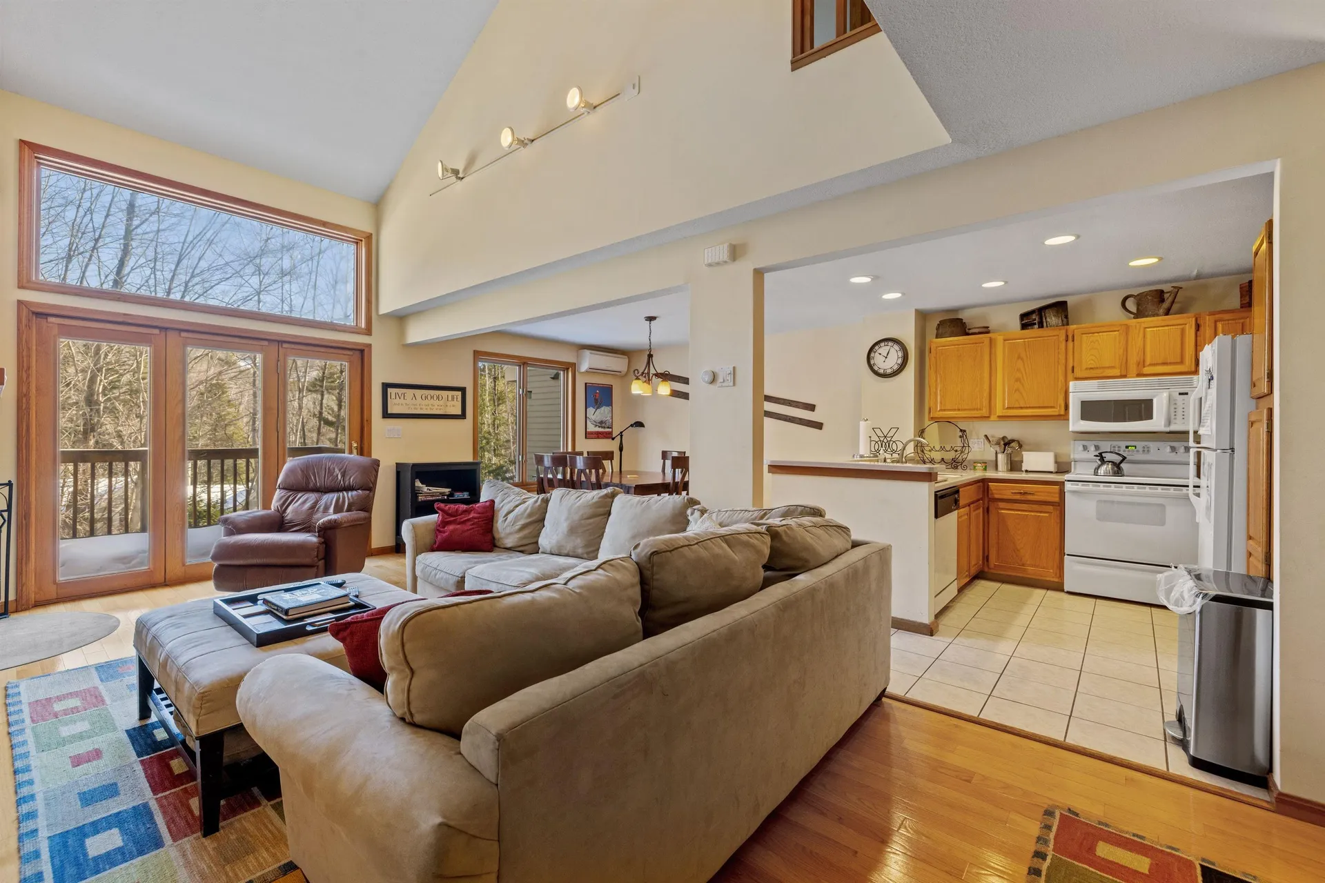 18 Woodsview Lane Lincoln NH 03251