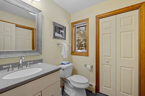 18 Woodsview Lane Lincoln NH 03251