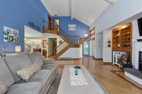 41 Ledgewood Circle Hebron NH 03241