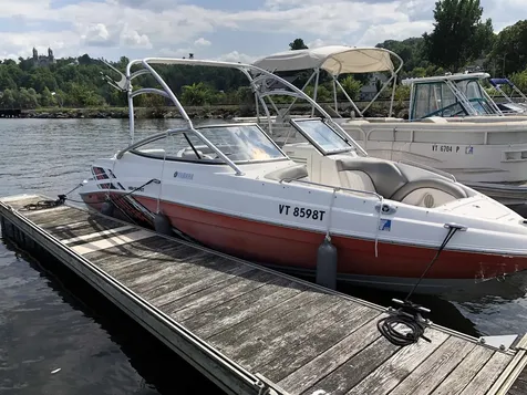 197 Farrants Point Newport City VT 05855