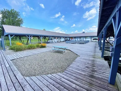 197 Farrants Point Newport City VT 05855