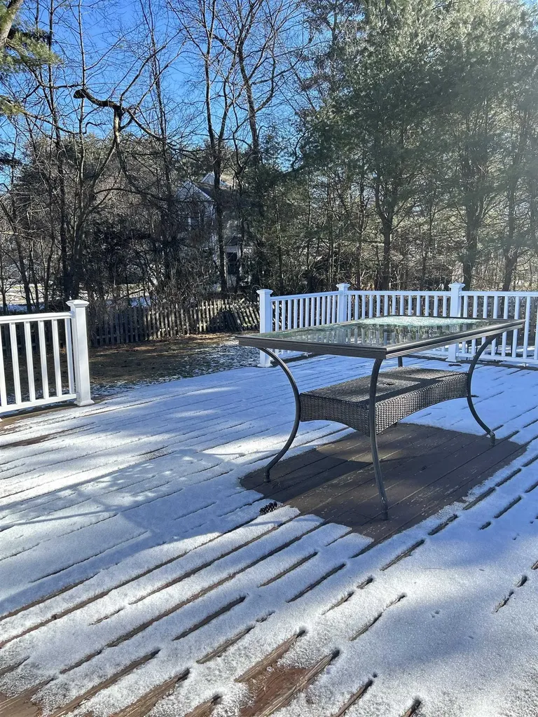 52 Queens Road Keene NH 03431