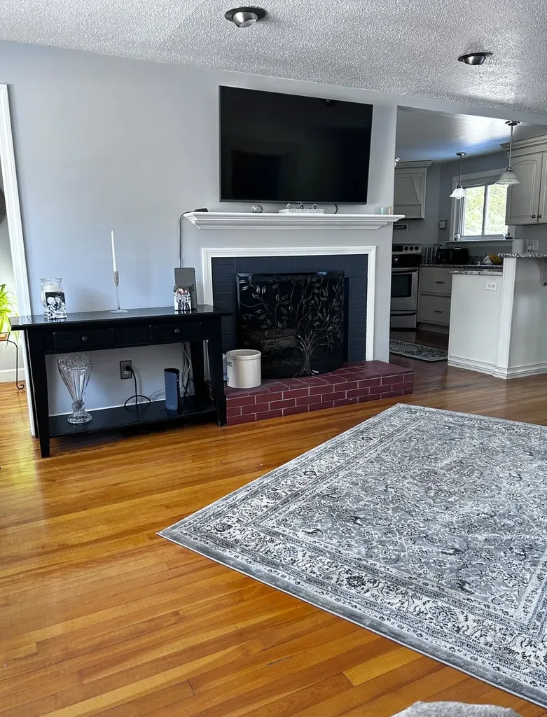52 Queens Road Keene NH 03431