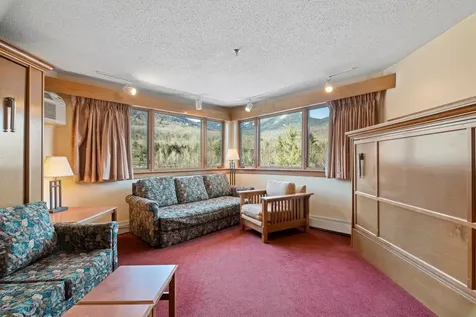 90 Loon Mountain Road Lincoln NH 03251