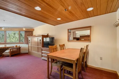 90 Loon Mountain Road Lincoln NH 03251