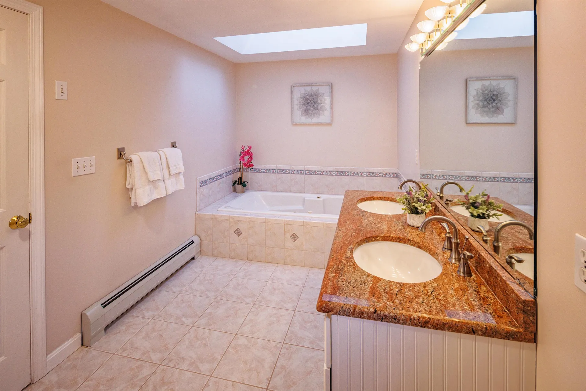 23 Baldwin Way Dover NH 03820
