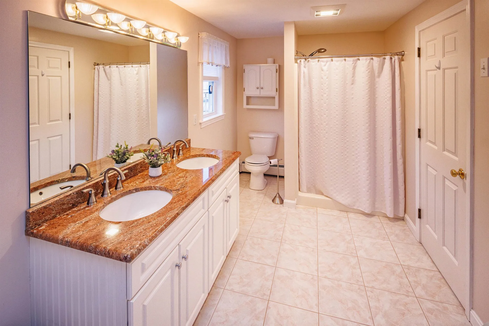 23 Baldwin Way Dover NH 03820