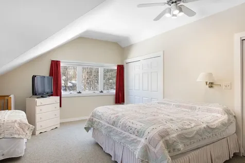 25 Wiswall Hill Road Newfane VT 05345