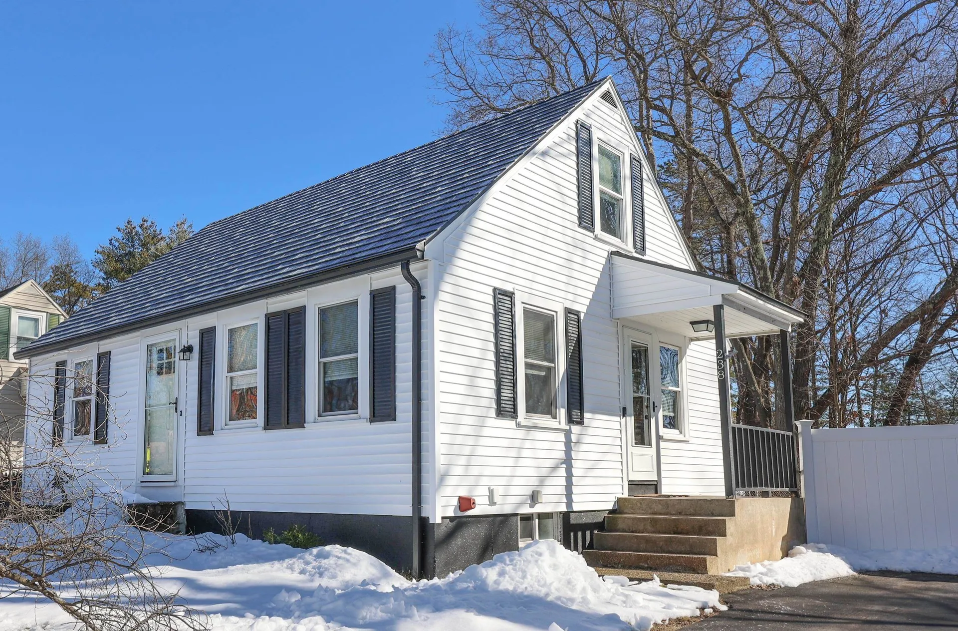 238 Boynton Street Manchester NH 03102