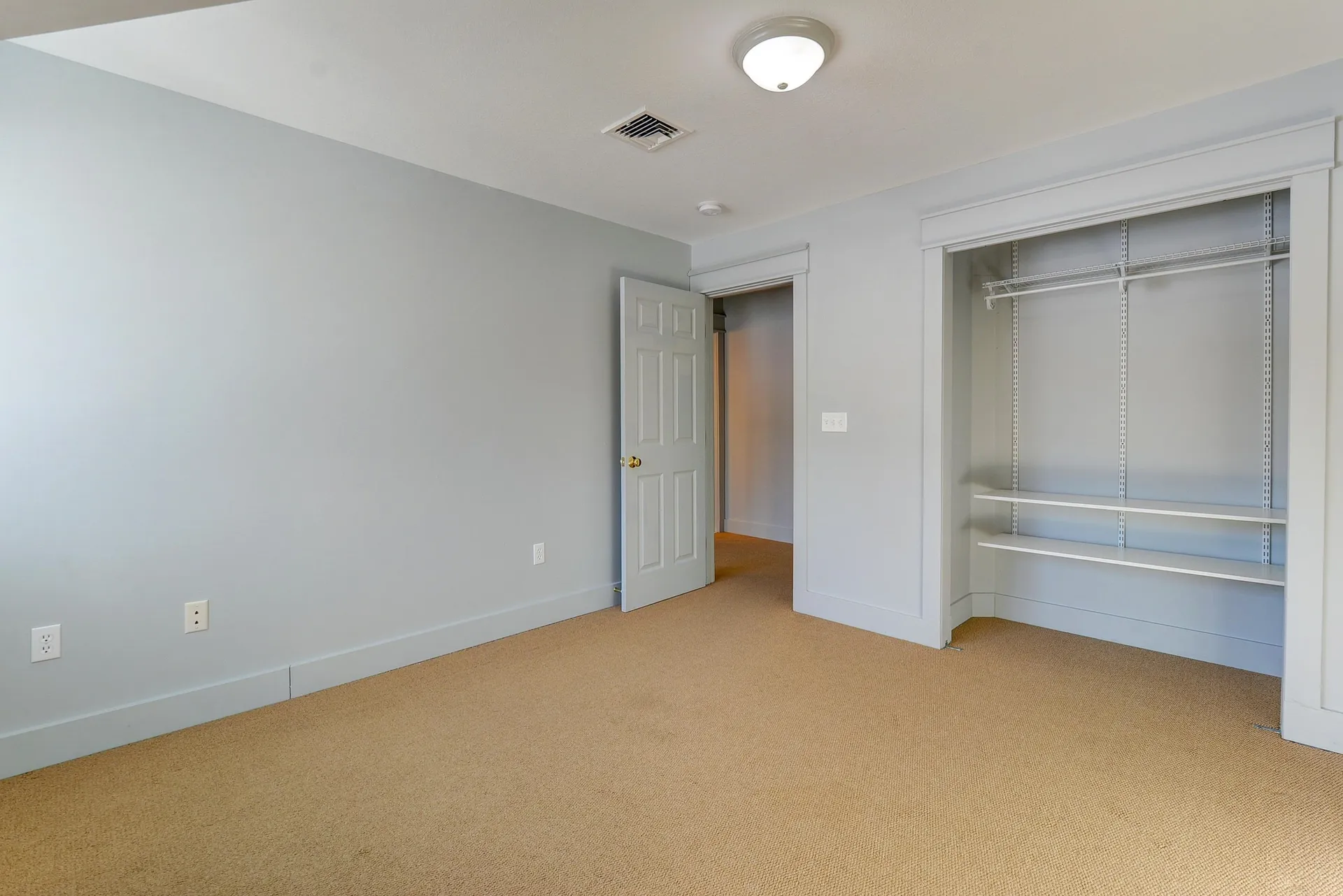 196 East Main Street Conway NH 03818