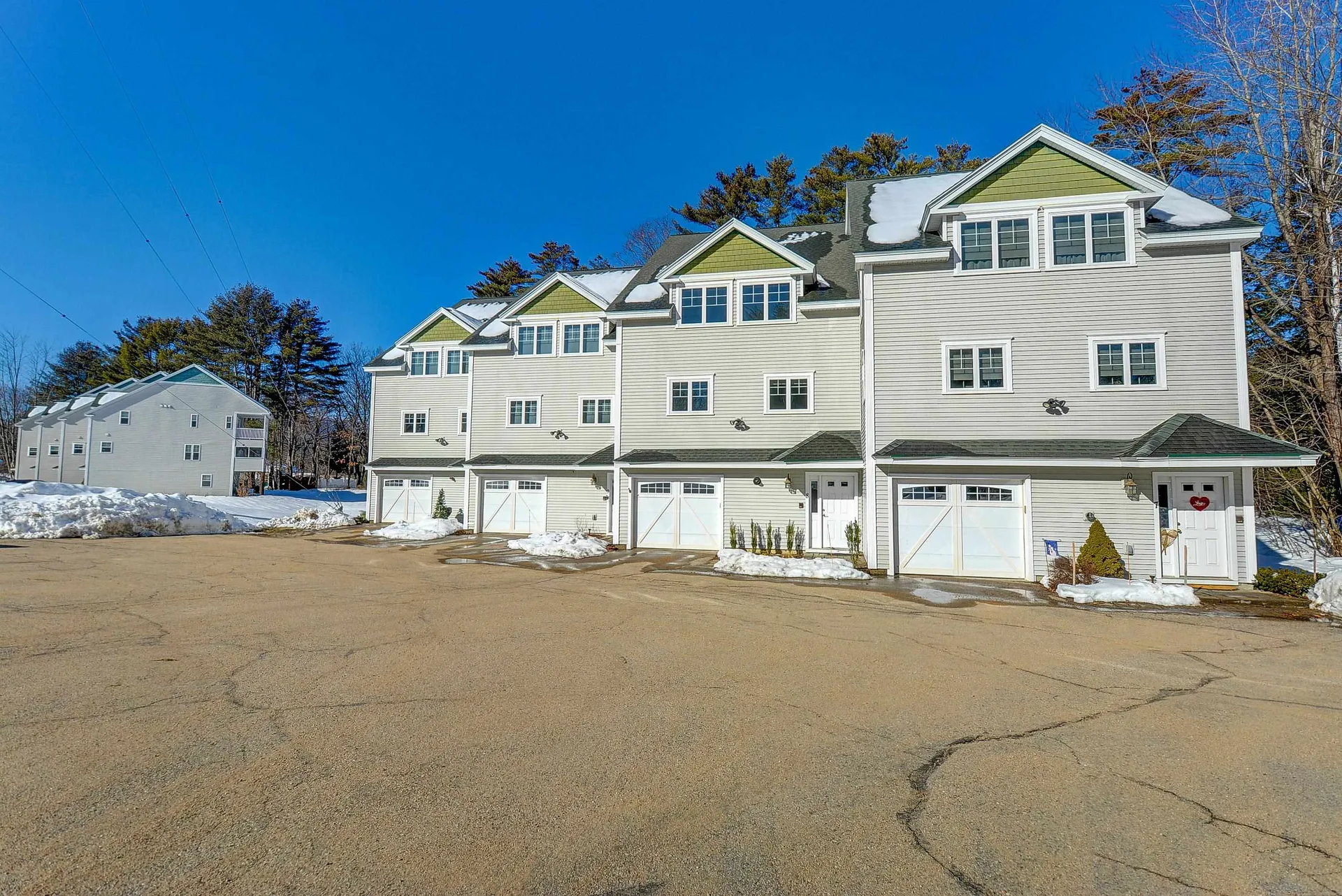 196 East Main Street Conway NH 03818