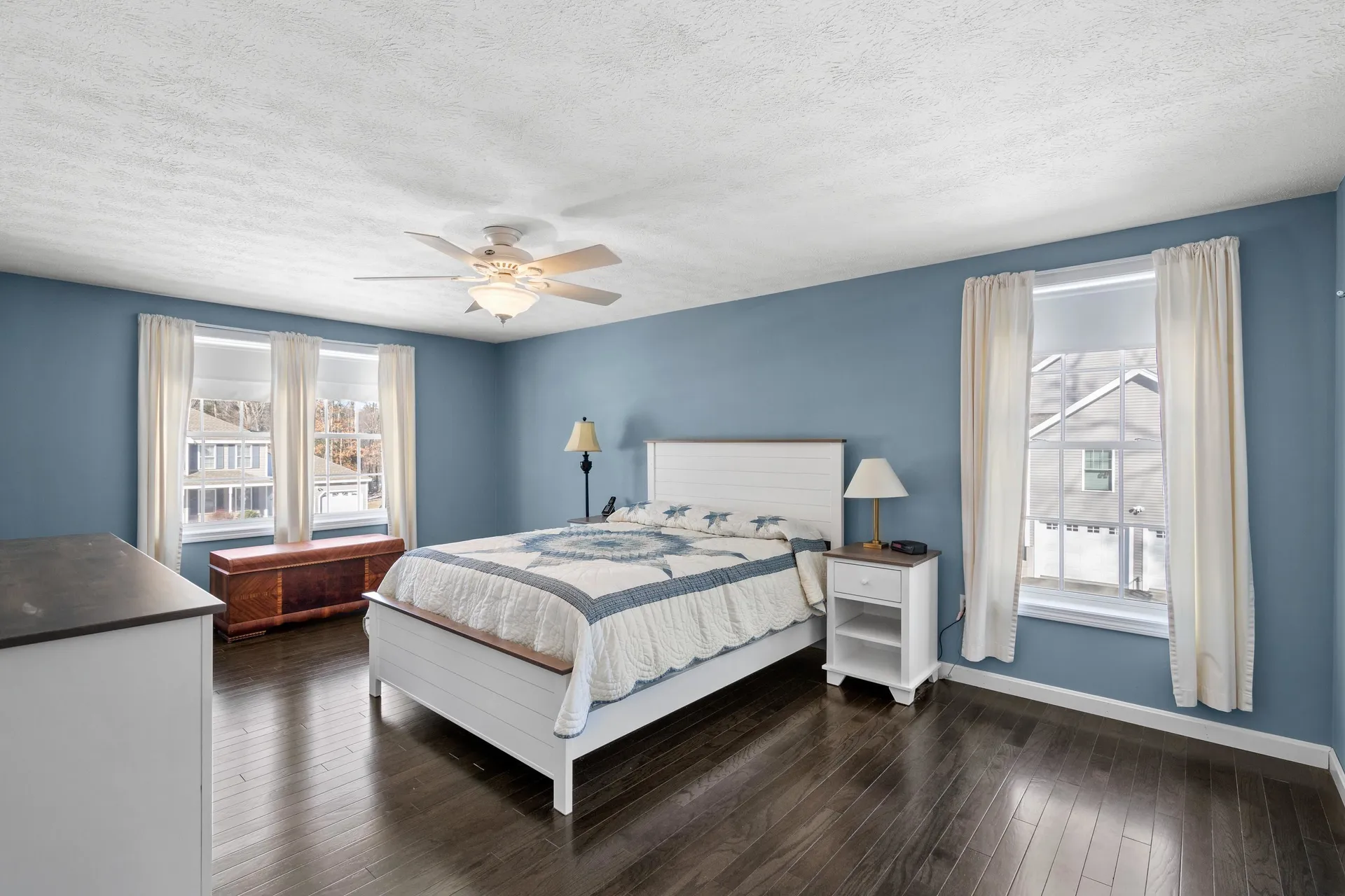 4 Sutherland Drive Hudson NH 03051