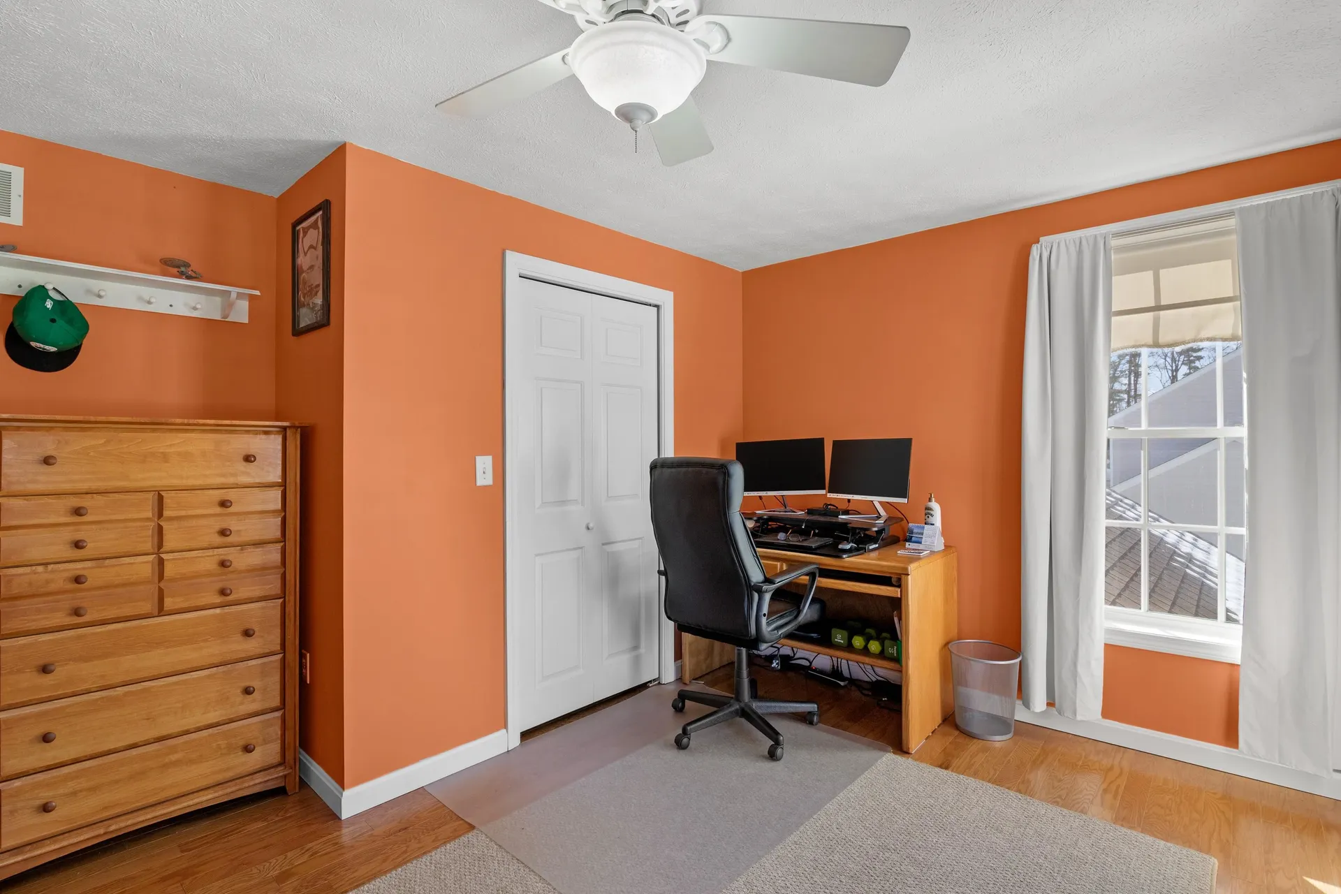4 Sutherland Drive Hudson NH 03051