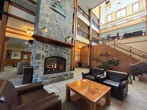 201/203, Qtr 4 89 Grand Summit Way Dover VT 05356