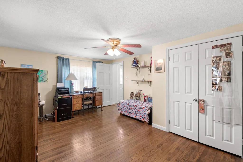 5 Harry Street Rochester NH 03839