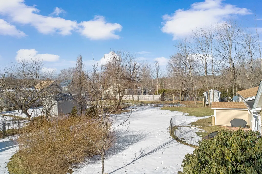 5 Harry Street Rochester NH 03839