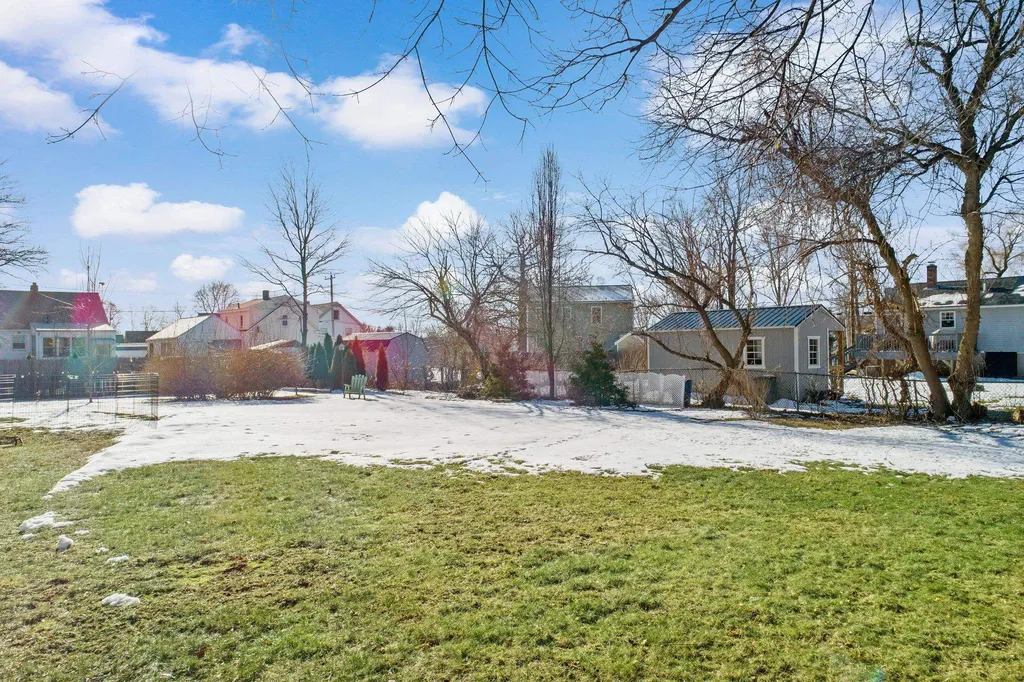 5 Harry Street Rochester NH 03839