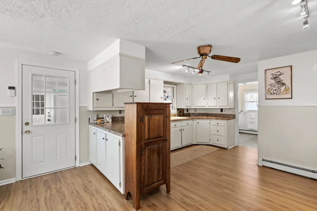 5 Harry Street Rochester NH 03839