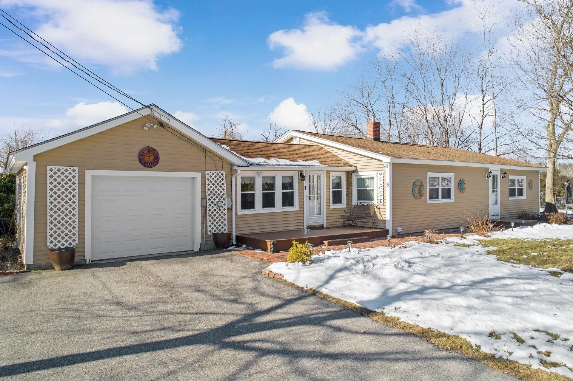 5 Harry Street Rochester NH 03839