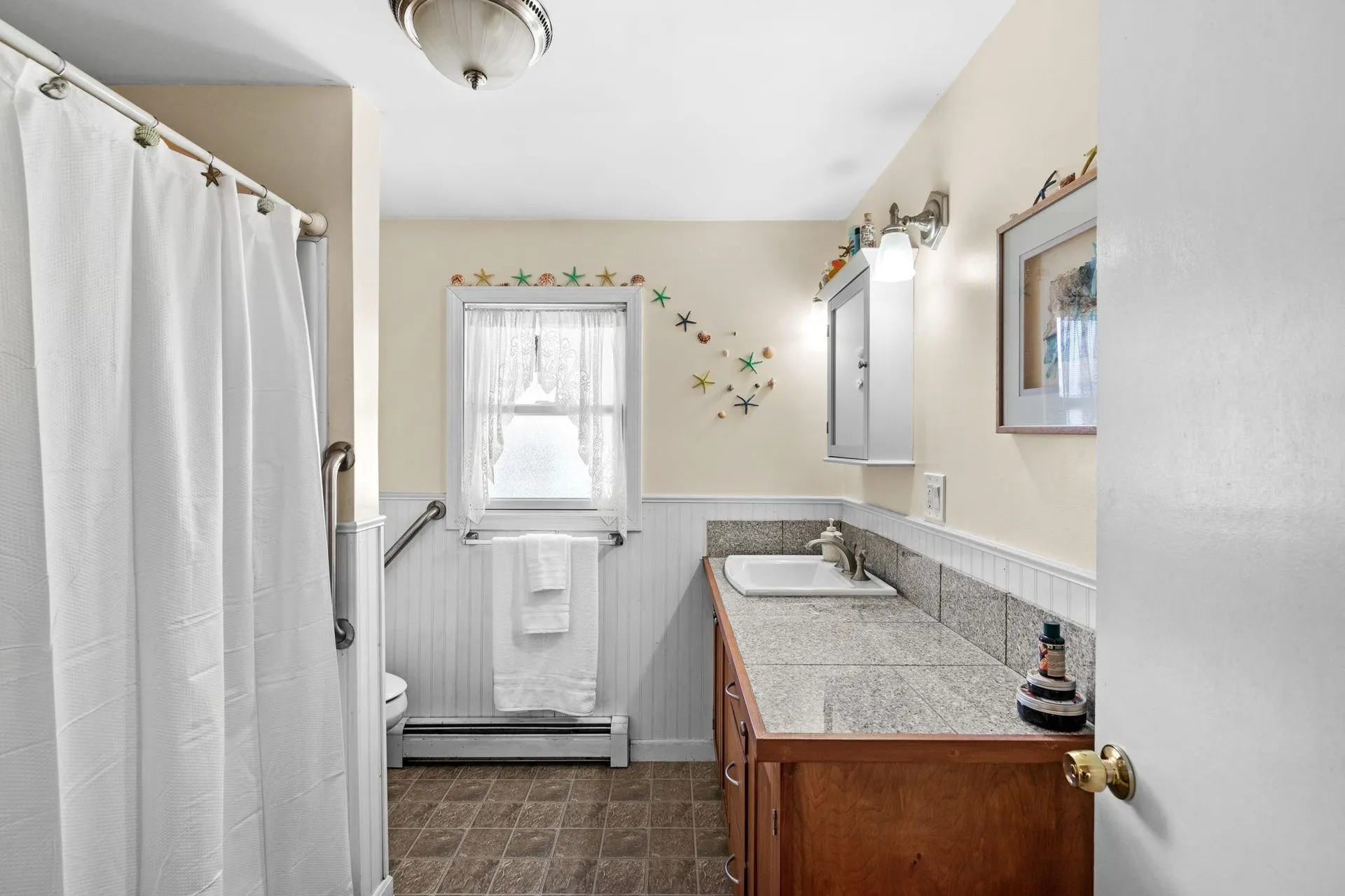 5 Harry Street Rochester NH 03839