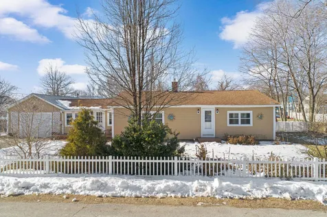 5 Harry Street Rochester NH 03839