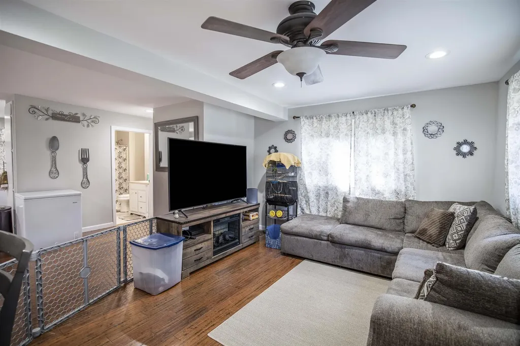 362 S Beech Street Manchester NH 03103