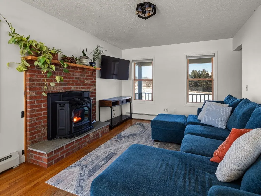 8 Emerson Drive Jericho VT 05465