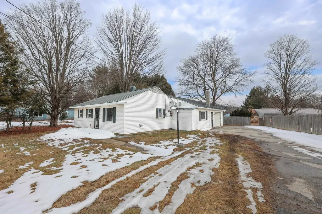 308 South Street Springfield VT 05156