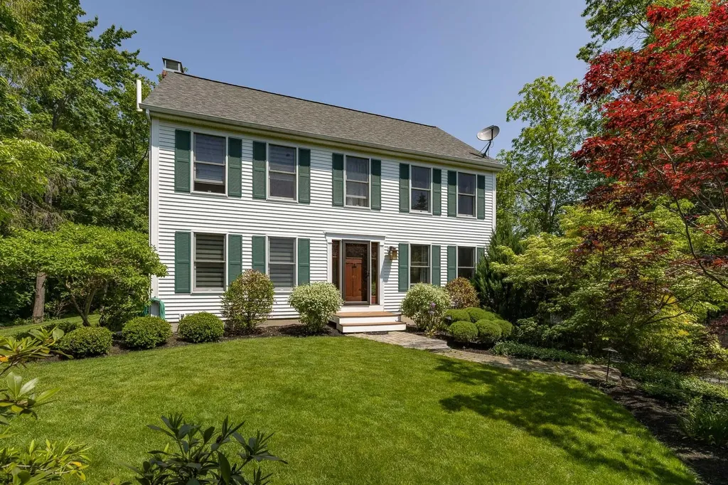 9 Summer Street Exeter NH 03833