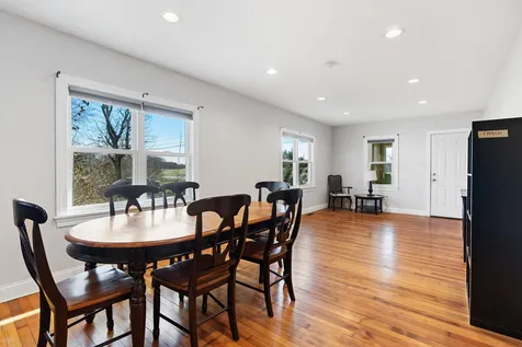 74 College Road Stratham NH 03885