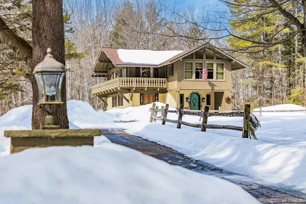 17 Cranberry Hill Road Winhall VT 05340